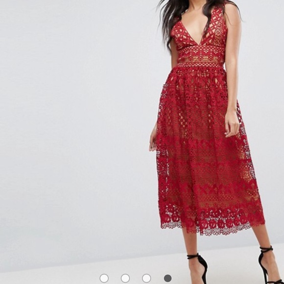 red lace dress boohoo